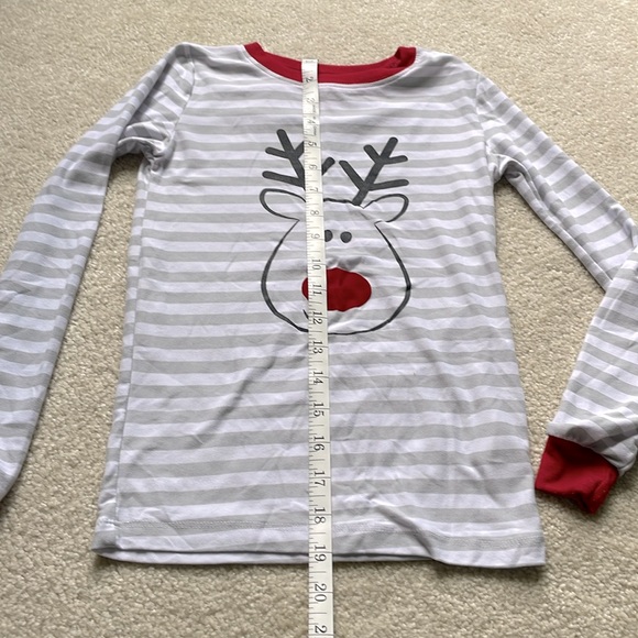 Kid size 8 - Christmas PJs Set - Picture 5 of 8